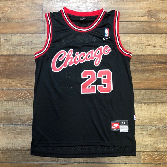 chicago bulls cursive jersey